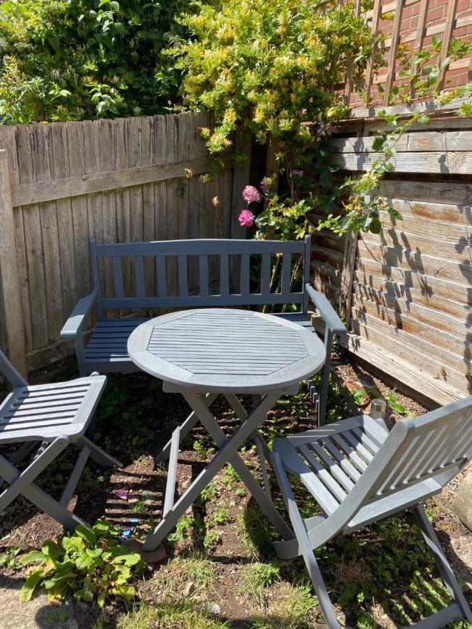Stunning 4 Bed Townhouse In Central Dawlish 빌라 외부 사진