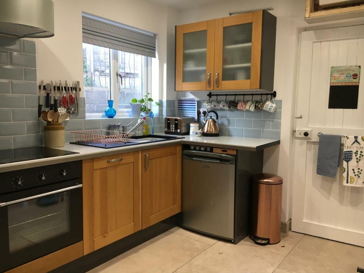 Stunning 4 Bed Townhouse In Central Dawlish 빌라 외부 사진